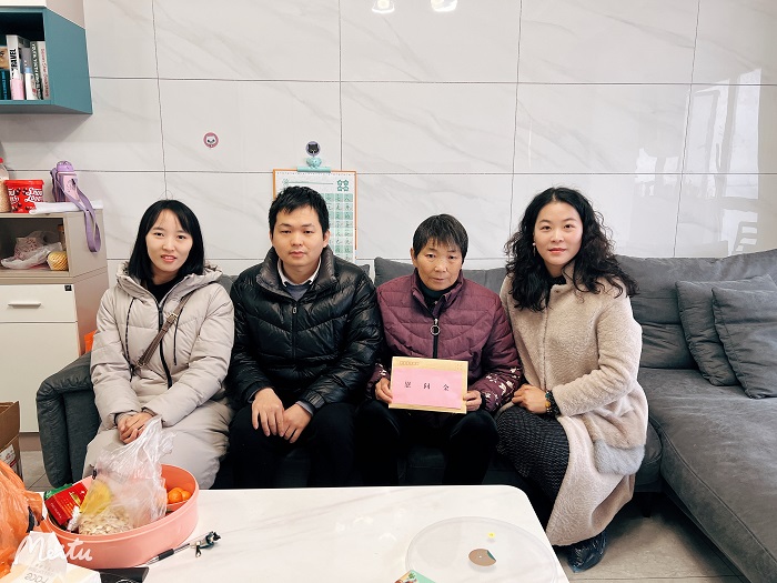 1643101234568019.jpg 01.jpg